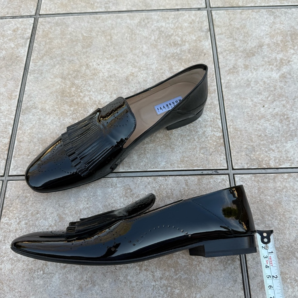 Fratelli Rossetti black patent leather loafers with a kiltie fringe detail - Picture 7 of 15